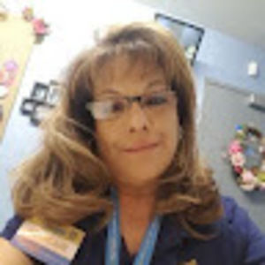 Meet your Posher, Irasema